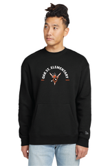 EK28 Oak St New Era® Heritage Fleece Pocket Crew